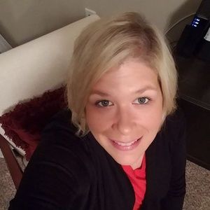 Meet your Posher, Traci